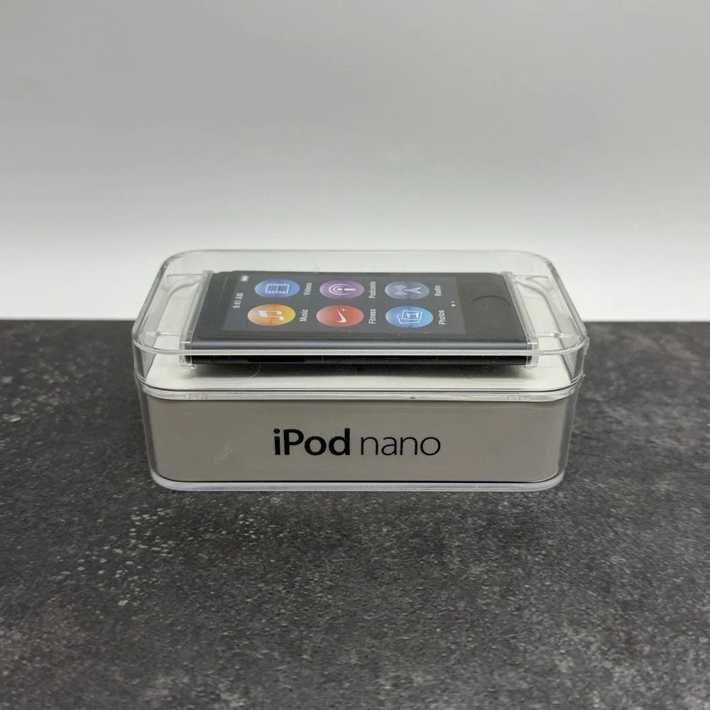Apple iPod nano 7th Generation 16GB Slate Gray A1446